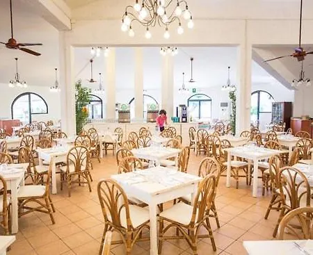 Il Girasole Family Hotel 3*